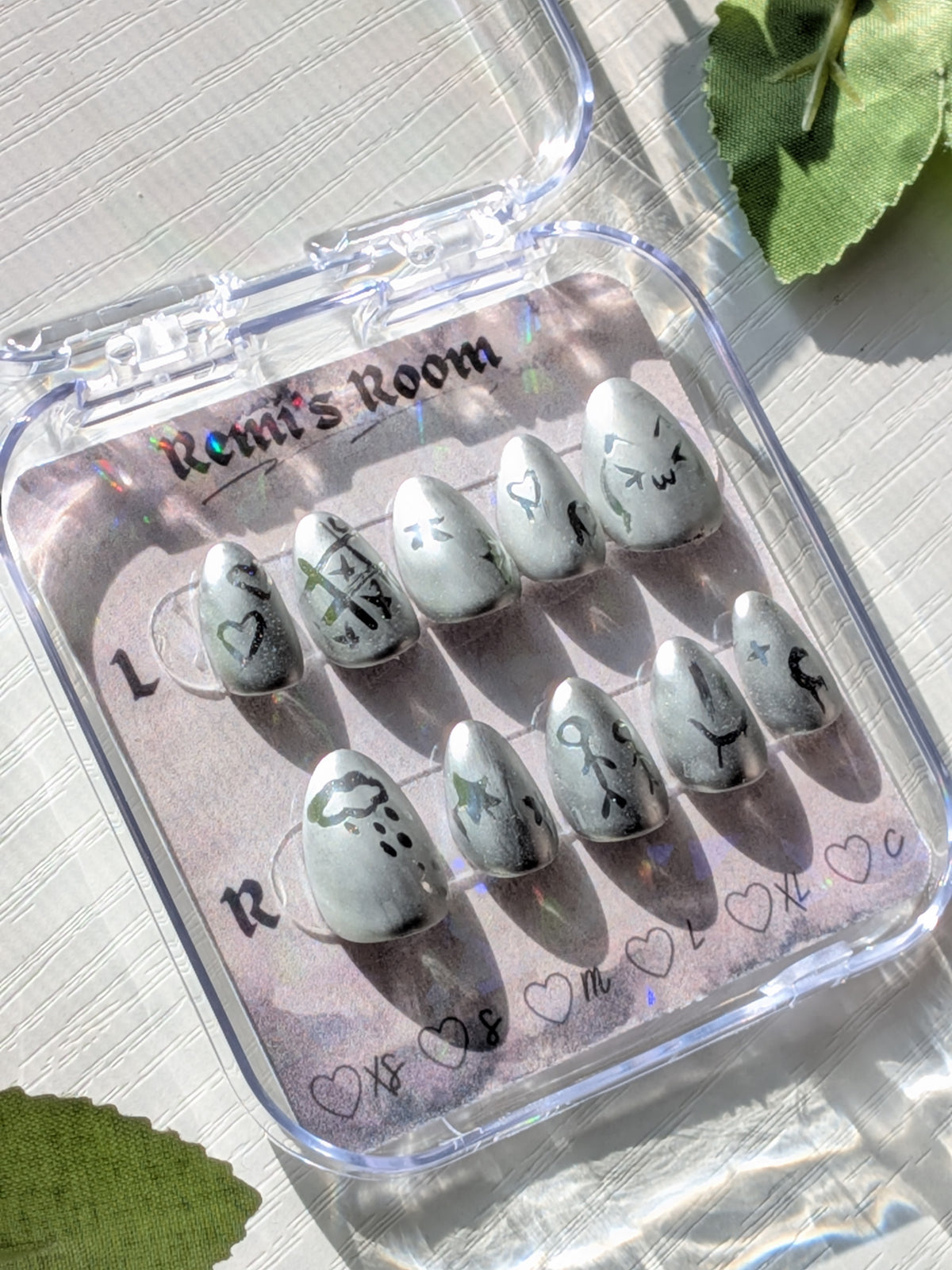 Foggy Mirror Nails